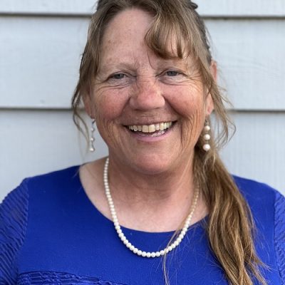 Tina_Gregory